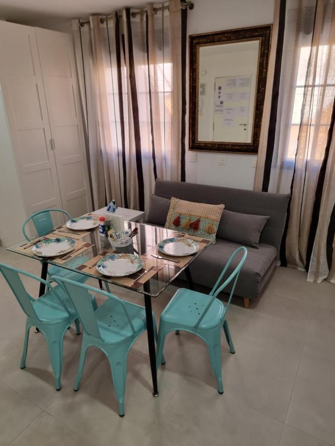 Apartamentos Elemar Free Luggage Storage Malaga Exterior photo