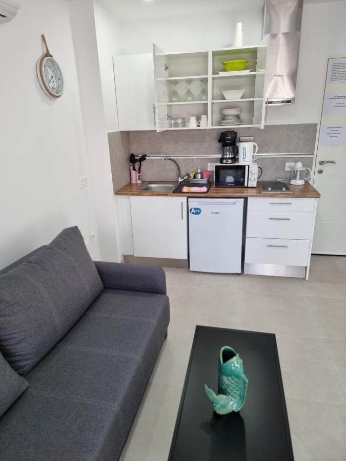 Apartamentos Elemar Free Luggage Storage Malaga Exterior photo
